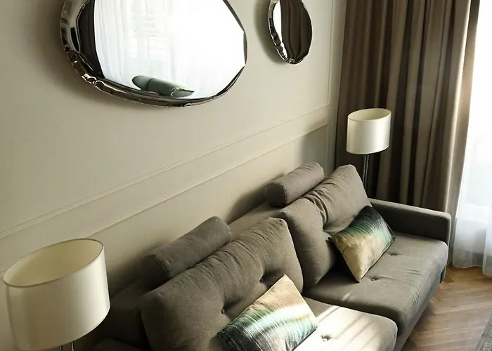 Lumina Ovo 4* 弗罗茨瓦夫