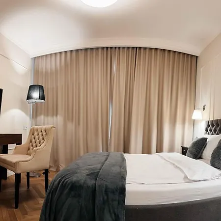 Lumina Ovo 4* Вроцлав