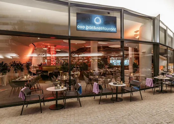 Lumina Ovo アパートホテル